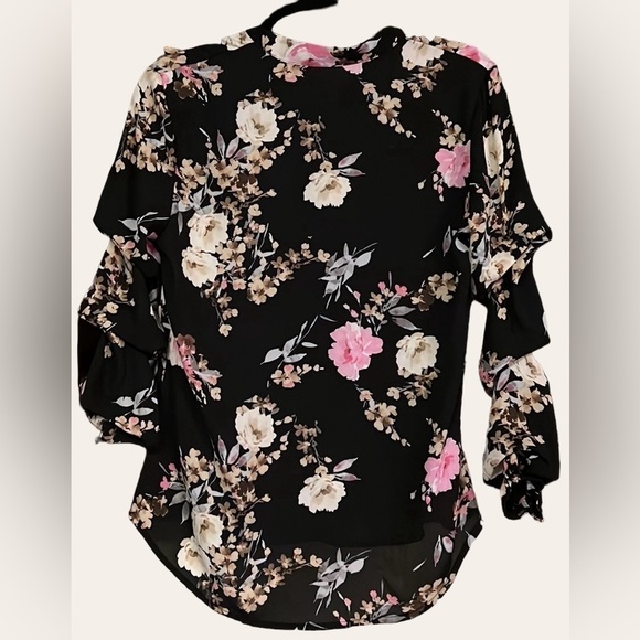 LIBERTY LOVE Black/Pink/Tan/White Floral V-Neck Sheer Top w/ Size Small, NWT. - Picture 7 of 7